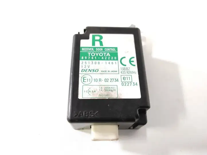 Toyota RAV 4 (XA30) (2006 - 2016) 89741-42220 Другое реле — фото 1