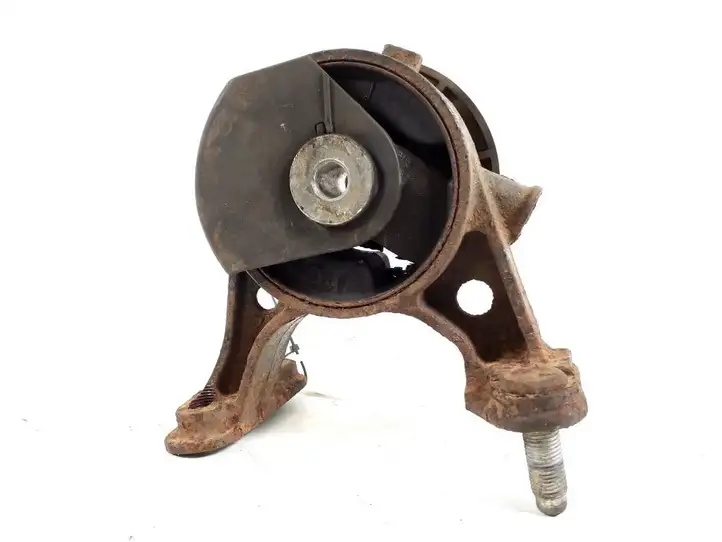 Toyota RAV 4 (XA30) (2006 - 2016) 12371-26010 Опора двигателя — фото 3