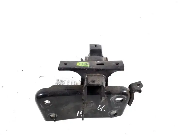 Toyota RAV 4 (XA30) (2006 - 2016) 12372-26010 Опора двигателя — фото 2