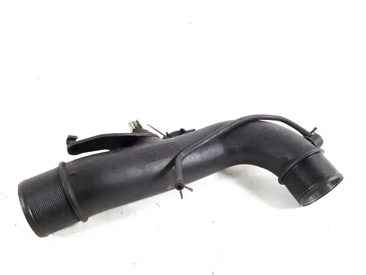 Toyota Corolla Verso AR10 (2004 - 2009) 17362-0R010 Трубка подачи воздуха — фото 3