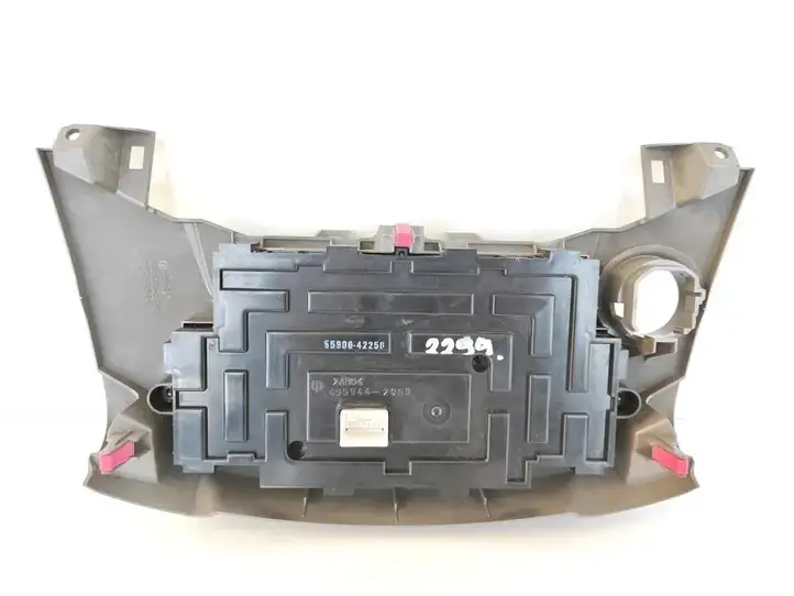 Toyota RAV 4 (XA30) (2006 - 2016) 55900-42250 Блок управления кондиционером — фото 2