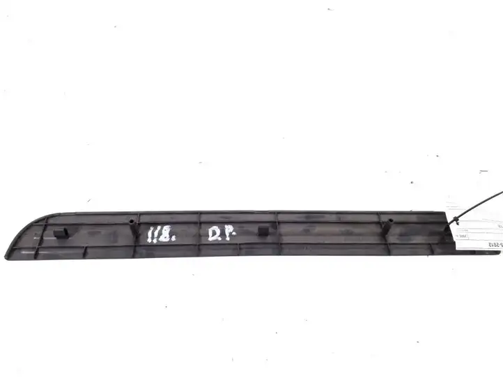 Toyota RAV 4 (XA30) (2006 - 2016) 67911-42030 Внутренняя отделка переднего порога — фото 2