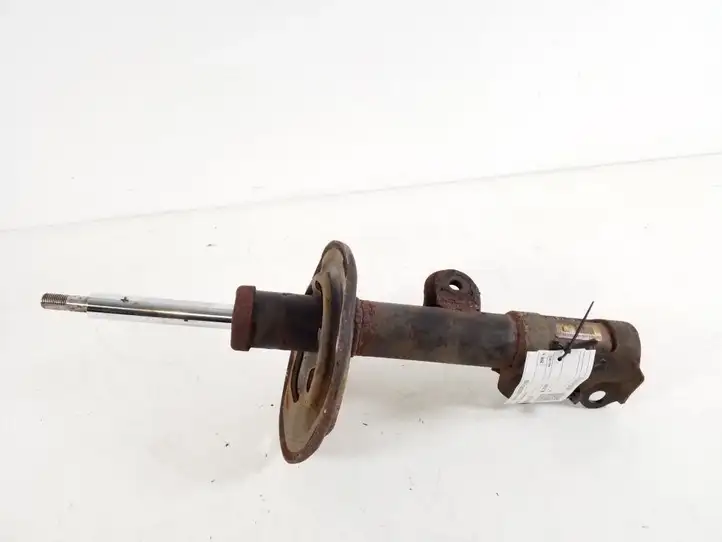 Toyota RAV 4 (XA30) (2006 - 2016) 48520-42190 Передний амортизатор — фото 1