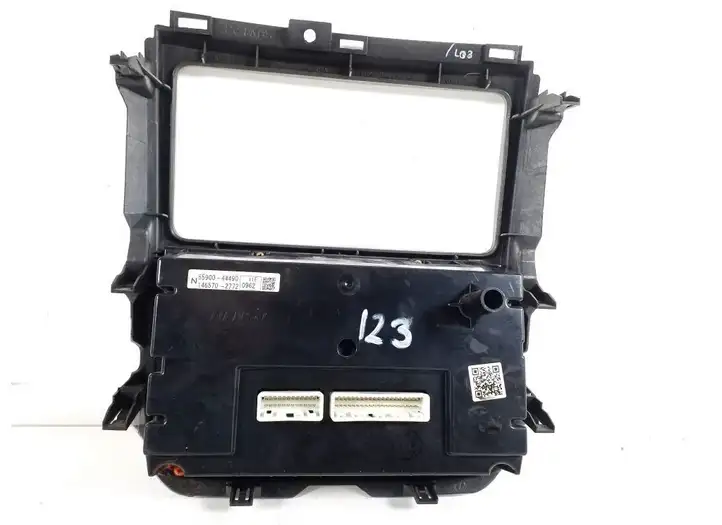 Toyota Avensis Verso (2001 - 2004) 55900-44490 Блок управления кондиционером — фото 3
