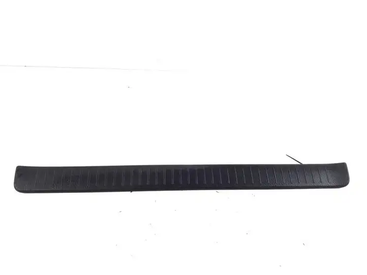 Toyota Avensis Verso (2001 - 2004) 67911-44040 Внутренняя отделка переднего порога — фото 1