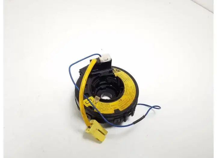 Toyota Avensis Verso (2001 - 2004) 84306-52020 Контактное кольцо SRS — фото 1