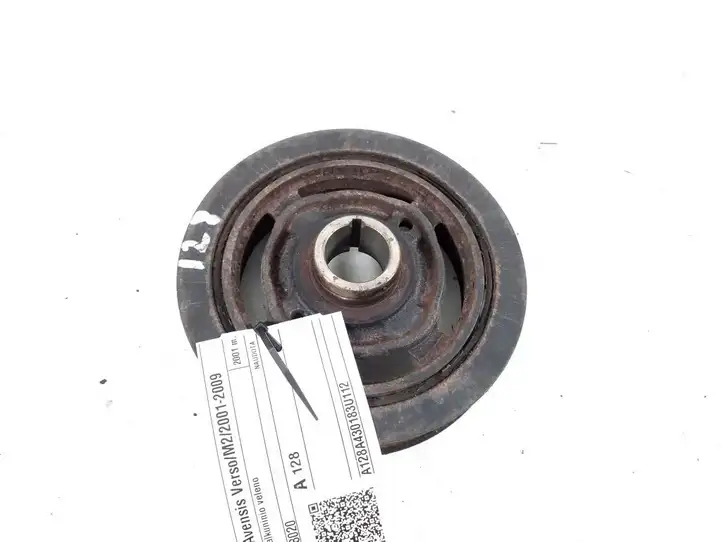 Toyota Avensis Verso (1995 - 2001) 13470-28020 Шкив коленчатого вала — фото 1