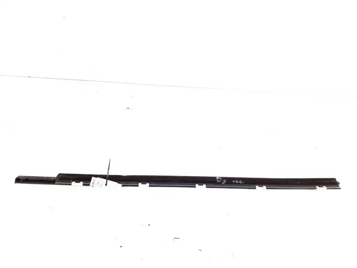 Lexus IS 220D-250-350 (2005 - 2010) 75730-53020 Молдинги задней двери — фото 2