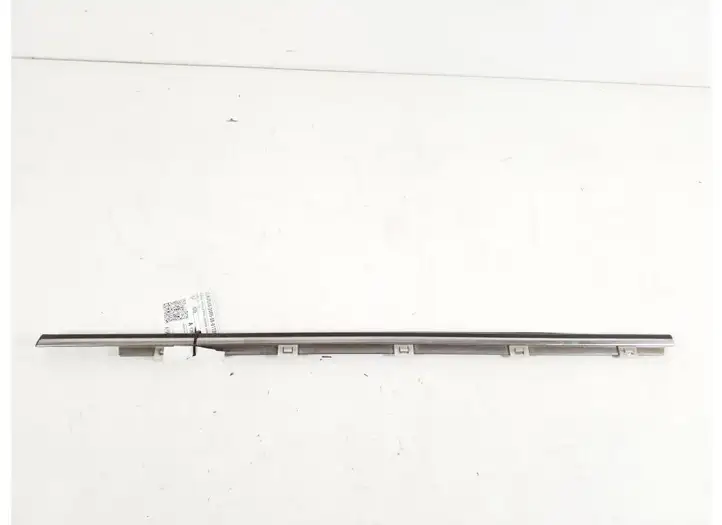 Lexus IS 220D-250-350 (2005 - 2010) 75740-53020 Молдинги задней двери — фото 1