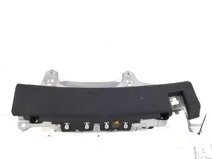 Lexus IS 220D-250-350 (2005 - 2010) 73990-30030 Коленная подушка безопасности — фото 1