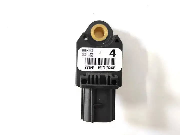 Lexus IS 220D-250-350 (2005 - 2010) 89831-22020 Датчик удара SRS — фото 1