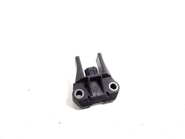 Lexus IS 220D-250-350 (2005 - 2010) 89173-53040 Датчик удара SRS — фото 1