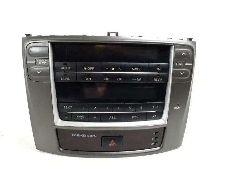 Lexus IS 220D-250-350 (2005 - 2010) 84010-53020 Магнитола / мультимедийная система — фото 1