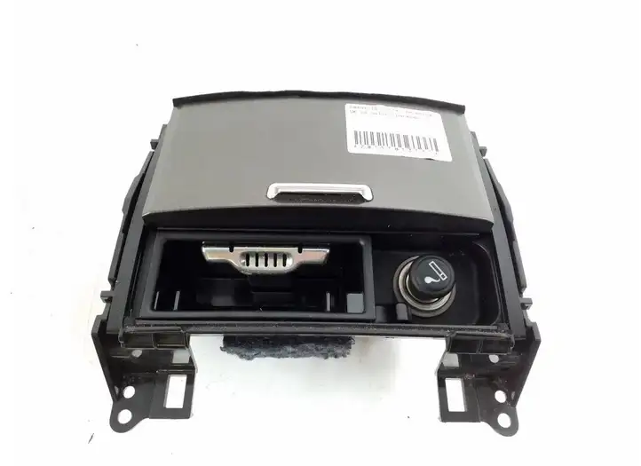 Lexus IS 220D-250-350 (2005 - 2010) 74110-53010 Пепельница — фото 2