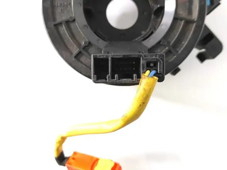 Toyota Yaris (2005 - 2009) 84306-0D070 Контактное кольцо SRS — фото 5