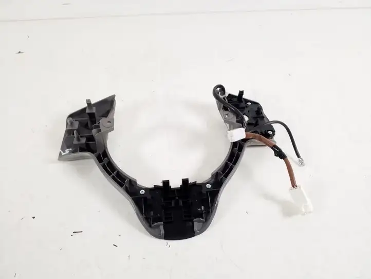Toyota Yaris (2012 - 2014) 84250-0D020 Кнопки на рулевом колесе — фото 2