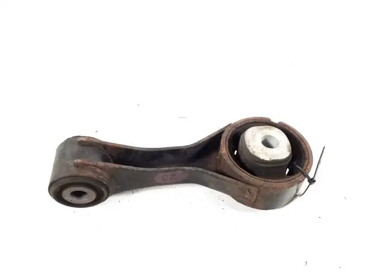Toyota Yaris (2005 - 2009) 12363-0J010 Опора двигателя — фото 2