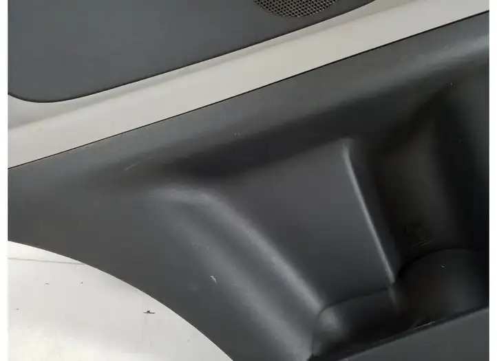 Toyota Yaris (2005 - 2009) 62520-52060 Обшивка задней двери — фото 2