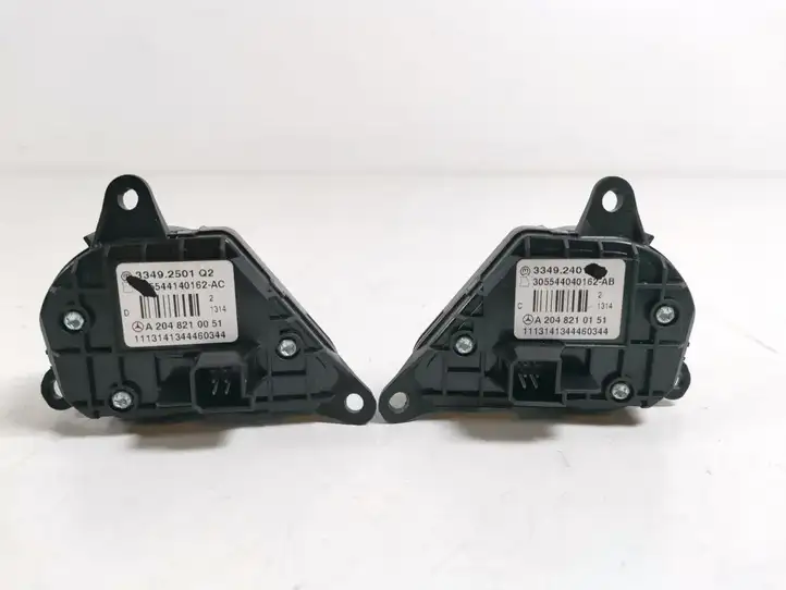 Mercedes-Benz GLK X204 (2008 - 2016) A2048701379 Кнопки на рулевом колесе — фото 2