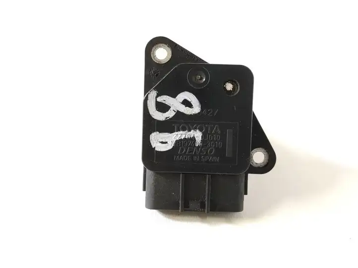 Toyota Yaris (2005 - 2009) 22204-0J010 Датчик массового расхода воздуха — фото 1
