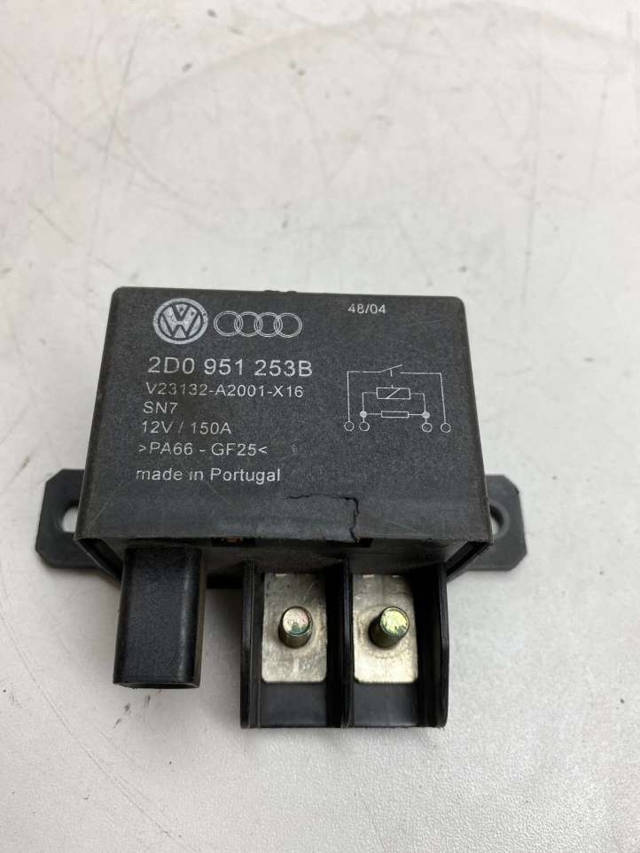 2D0951253B Volkswagen Touareg I Įkrovimo rėlė