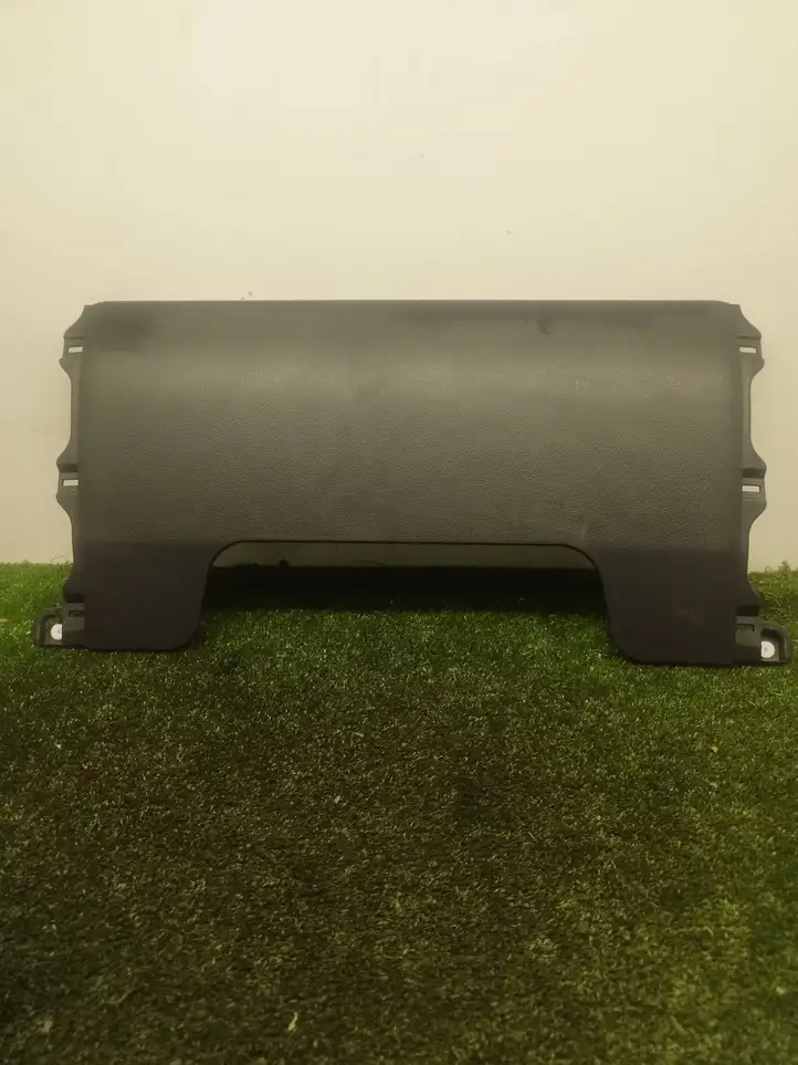 Toyota RAV 4 (XA50) (2018 - ) 5846442010 Прочие детали салона — фото 1