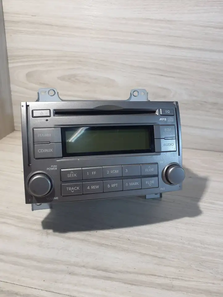Hyundai H-1, Starex, Satellite (2007 - 2013) 961004H520AMKL Магнитола / мультимедийная система — фото 1