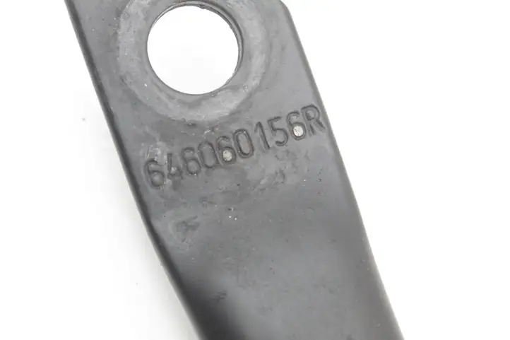 BMW 3 E92 E93 (2005 - 2014)  6460601 Другая деталь отсека двигателя