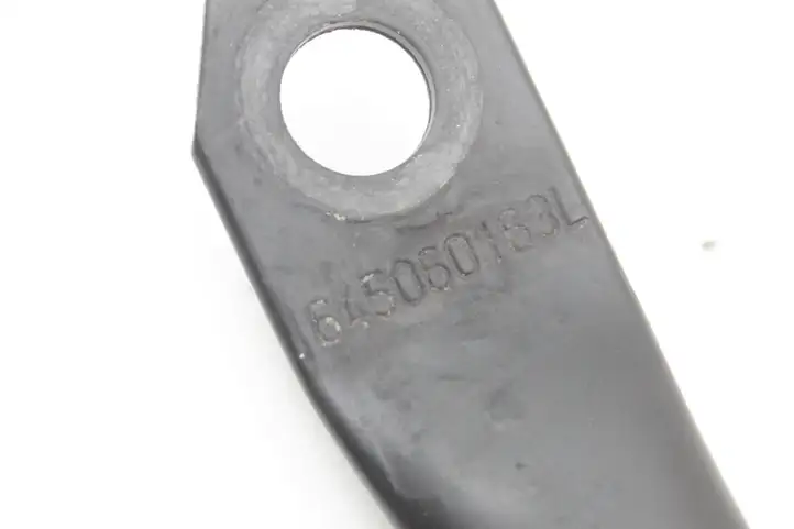 BMW 3 E92 E93 (2005 - 2014)  6460601 Другая деталь отсека двигателя