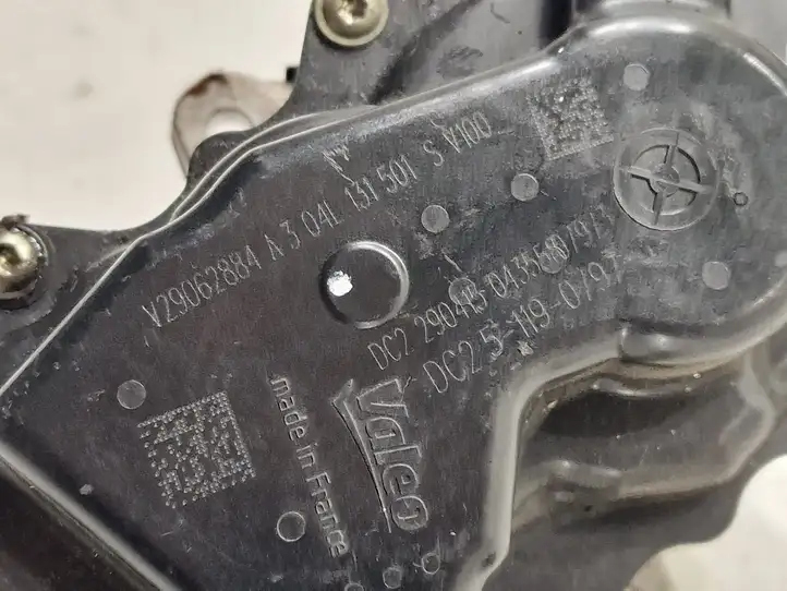 Skoda Octavia Mk3 (5E) (2013 - 2019)  04L131501S Клапан EGR