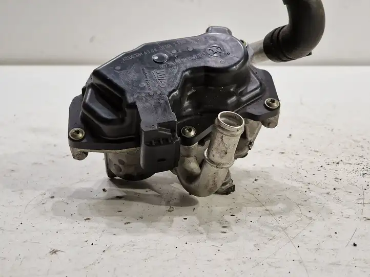 Skoda Octavia Mk3 (5E) (2013 - 2019)  04L131501S Клапан EGR