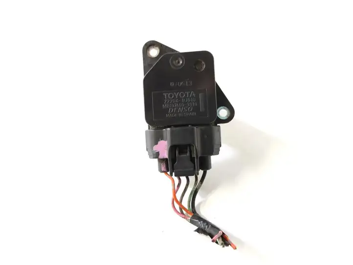 Toyota Yaris (2005 - 2009) 22204-0J010 Датчик массового расхода воздуха — фото 1