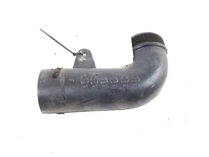 Toyota Previa (XR30, XR40) II (2000 - 2006) 52811-28110 Детали воздухозаборника — фото 2