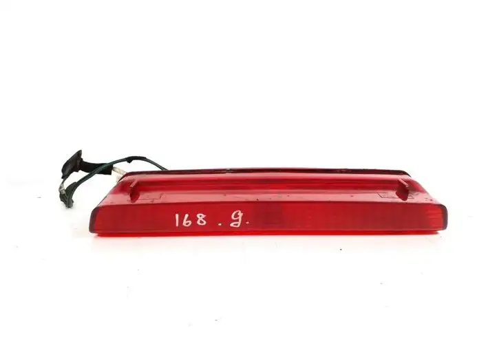 Toyota Previa (XR30, XR40) II (2000 - 2006) 81570-28180 Дополнительный стоп фонарь — фото 1