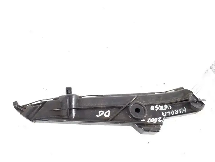Toyota Corolla Verso E121 (2001 - 2004) 52575-13040 Кронштейн заднего бампера — фото 2