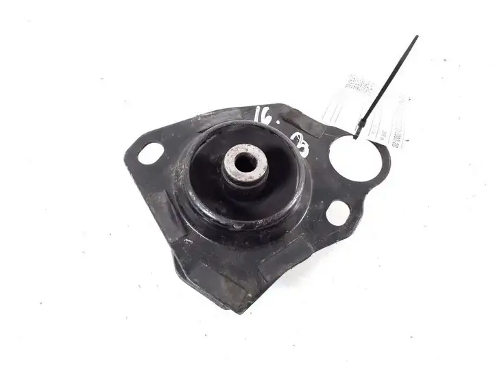 Toyota Prius (XW20) (2003 - 2009) 12372-21112 Опора двигателя — фото 1