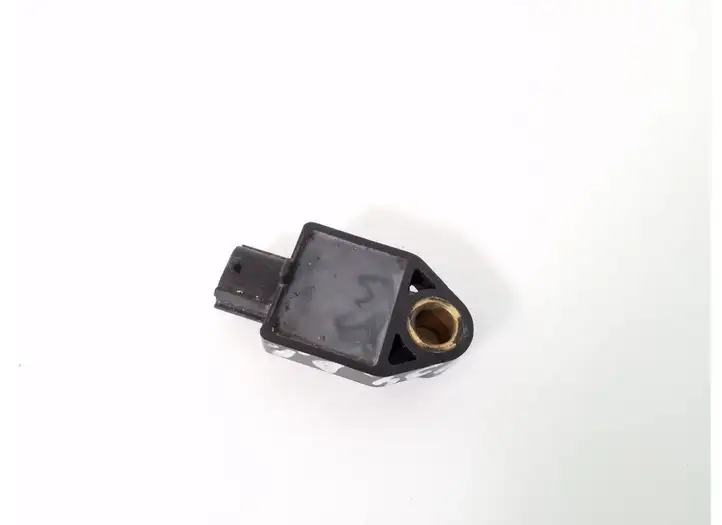 Toyota Corolla Verso AR10 (2004 - 2009) 89173-0F010 Датчик удара SRS — фото 3