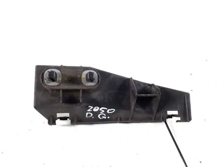 Toyota Corolla Verso AR10 (2004 - 2009) 52562-0F010 Кронштейн заднего бампера — фото 2