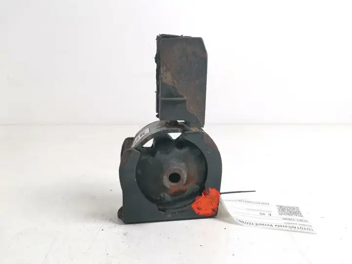 Toyota Corolla Verso E121 (2001 - 2004) 12361-22090 Опора двигателя — фото 2