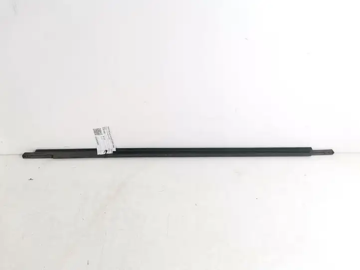 Toyota Corolla Verso E121 (2001 - 2004) 75740-13060 Накладка стекла передней двери — фото 3