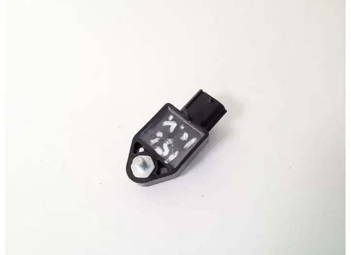 Toyota Corolla Verso AR10 (2004 - 2009) 89831-05010 Датчик удара SRS — фото 2