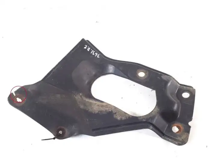 Toyota Hilux (AN10, AN20, AN30) (2004 - 2008) 51473-71031 Защита двигателя — фото 1