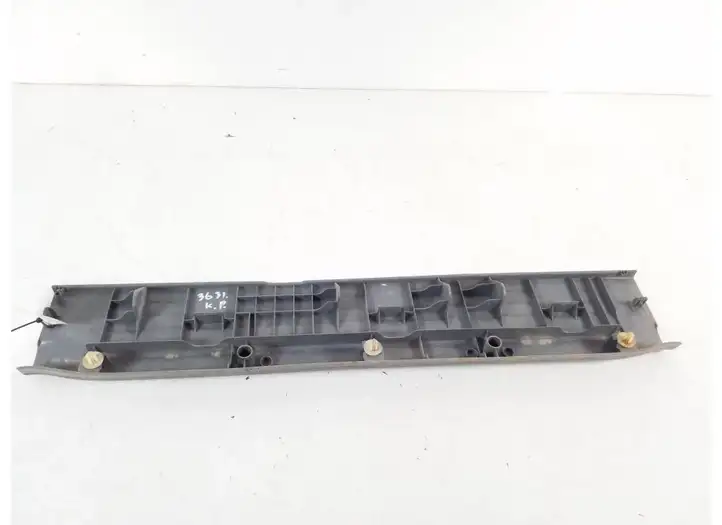 Toyota Hilux (AN10, AN20, AN30) (2004 - 2008) 67914-0K020 Внутренняя отделка переднего порога — фото 4