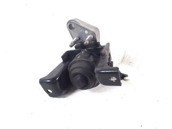 Toyota Corolla Verso AR10 (2004 - 2009) 12305-0D051 Опора двигателя — фото 1