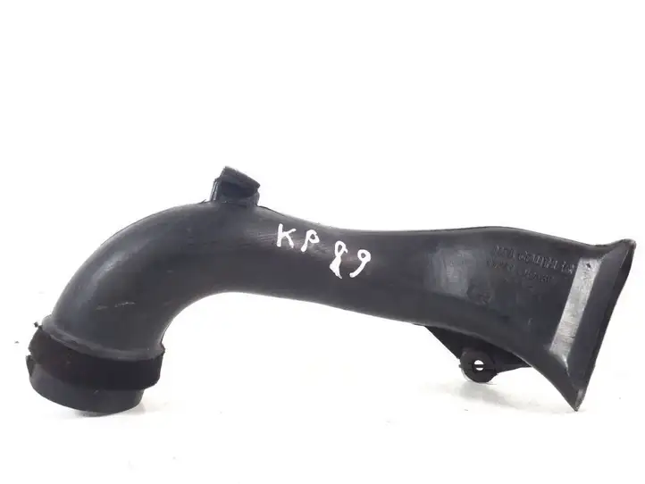 Toyota Corolla Verso AR10 (2004 - 2009) 17751-0D130 Детали воздухозаборника — фото 1