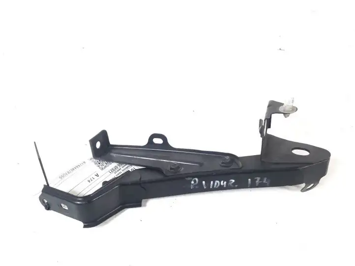 Toyota Corolla Verso AR10 (2004 - 2009) 53208-0F021 Кронштейн панели радиатора — фото 1