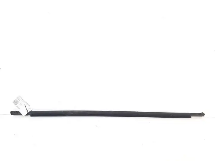 Toyota Corolla Verso AR10 (2004 - 2009) 75740-64010 Молдинги задней двери — фото 3