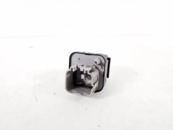 Toyota Corolla Verso AR10 (2004 - 2009) 28610-67010 Другое реле — фото 2