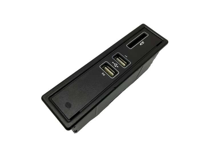 Mercedes-Benz C W205 (2014 - 2021)  A2058200126 Разъем USB