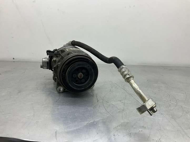 BMW 5 G30 G31 (2016 - )  6822847 Компрессор (насос) кондиционера воздуха